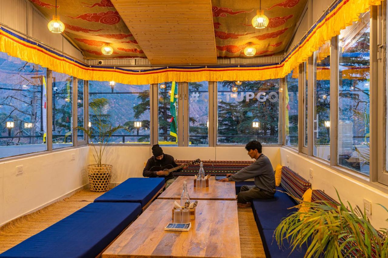 The Hosteller Mcleodganj, Mall Road Маклеод-Гандж Екстер'єр фото