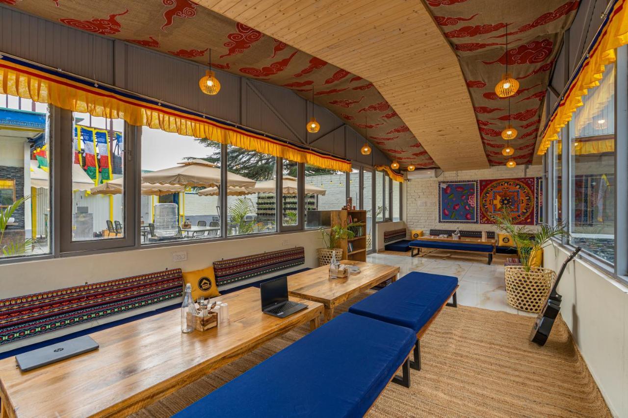 The Hosteller Mcleodganj, Mall Road Маклеод-Гандж Екстер'єр фото