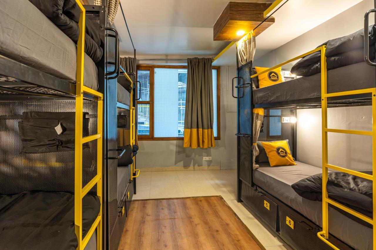 The Hosteller Mcleodganj, Mall Road Маклеод-Гандж Екстер'єр фото
