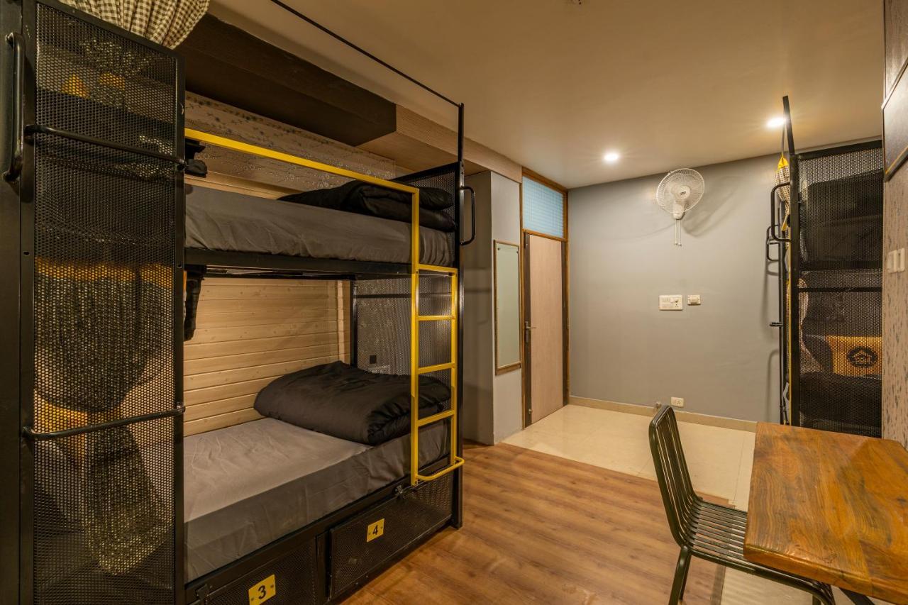 The Hosteller Mcleodganj, Mall Road Маклеод-Гандж Екстер'єр фото