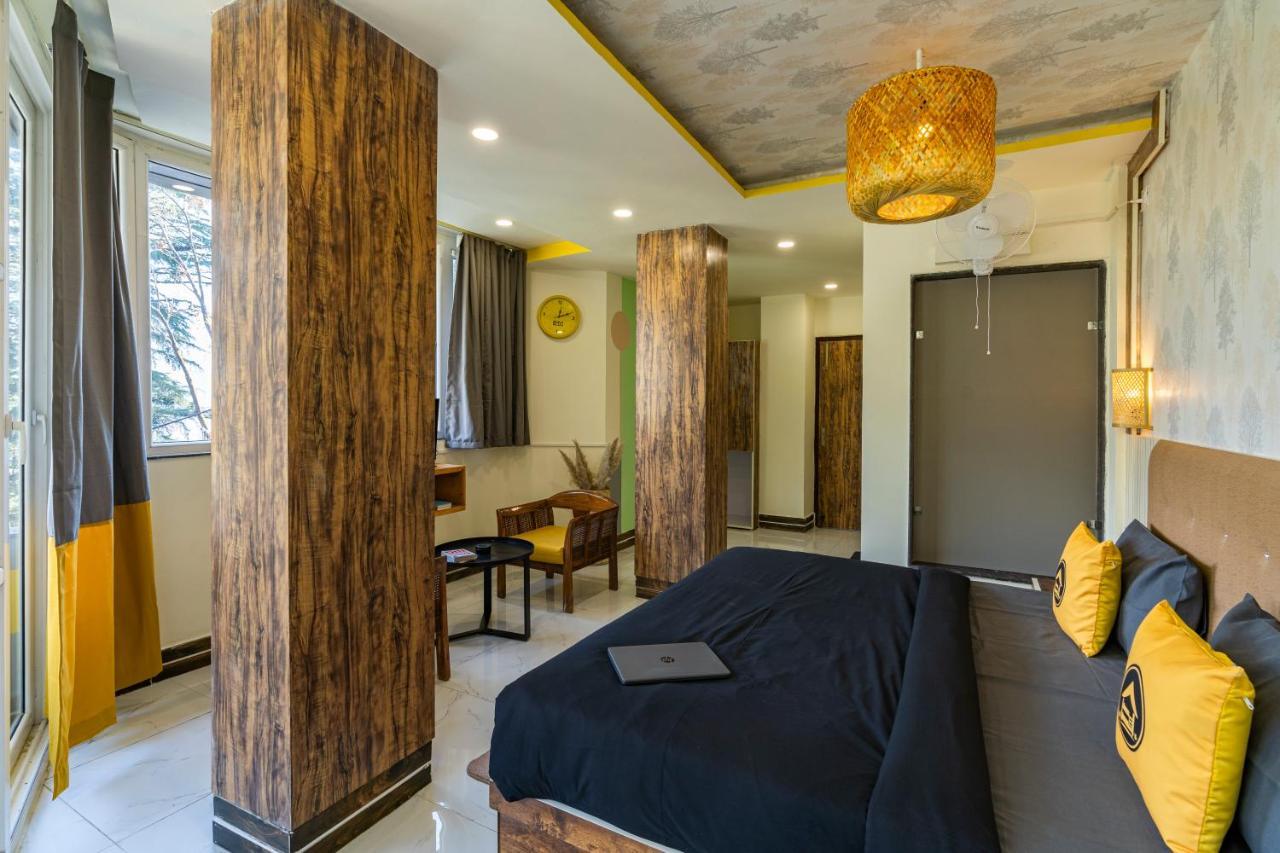 The Hosteller Mcleodganj, Mall Road Маклеод-Гандж Екстер'єр фото