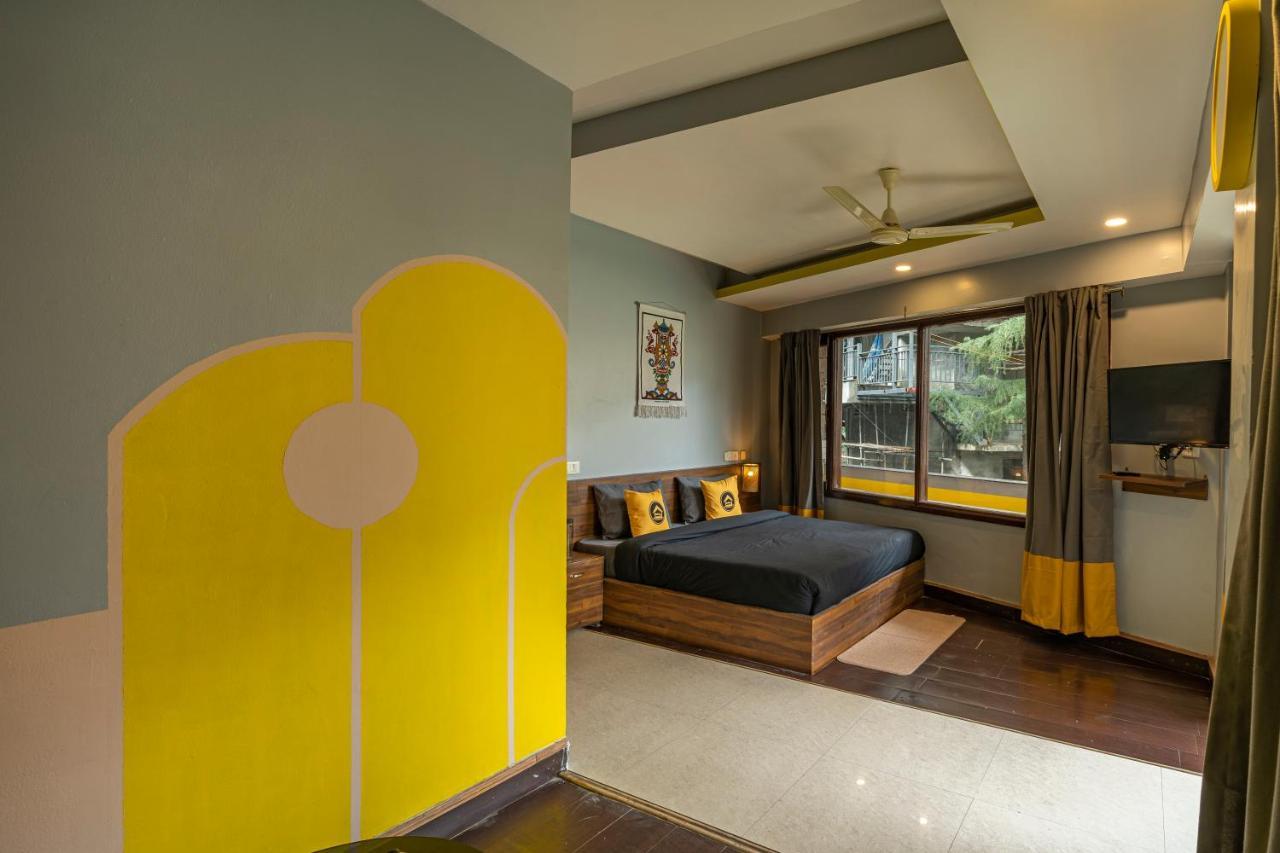 The Hosteller Mcleodganj, Mall Road Маклеод-Гандж Екстер'єр фото