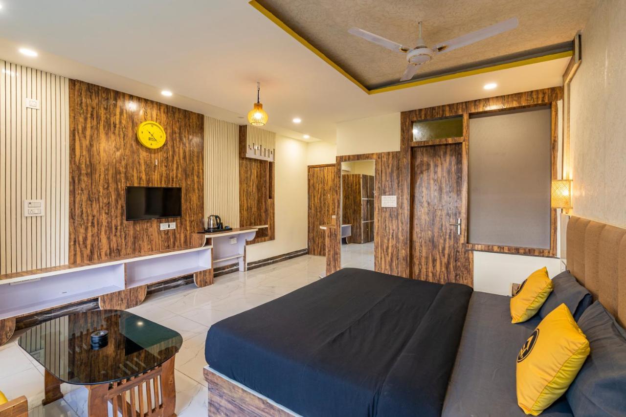 The Hosteller Mcleodganj, Mall Road Маклеод-Гандж Екстер'єр фото